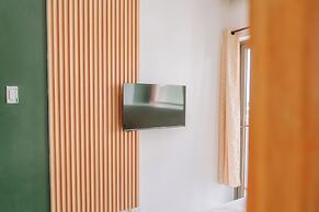 Sleek & Stylish Urban Loft