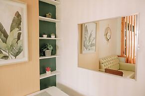 Sleek & Stylish Urban Loft