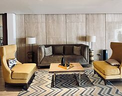 Spacious & Chic Loft Haven