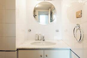 Esquilino Lightsome Apartment