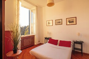 Esquilino Lightsome Apartment