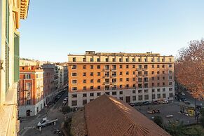 Esquilino Lightsome Apartment