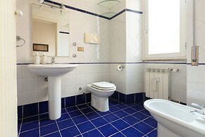 Esquilino Lightsome Apartment