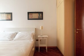 Esquilino Lightsome Apartment