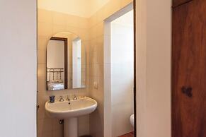 Country Villa In Tuscan Hills