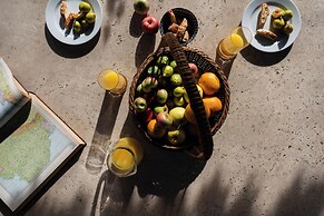 Country Villa In Tuscan Hills