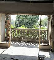 Room-charming Kingston Room to Rent With