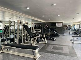 Savannah Suites & apartments