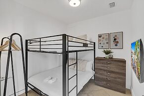 Sophia's Luxury Compound Resort w/ Heated Pool!