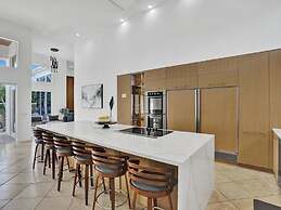 Sophia's Luxury Compound Resort w/ Heated Pool!