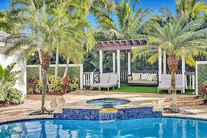 Sophia's Luxury Compound Resort w/ Heated Pool!