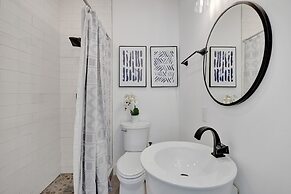 Sophia's Luxury Compound Resort w/ Heated Pool!