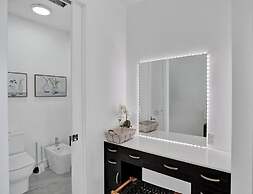 Sophia's Luxury Compound Resort w/ Heated Pool!