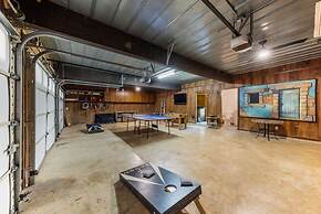 Spacious 90-acre Ranch Ideal for Families Reunions Events Sleeps 13 Sa