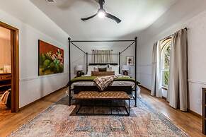 Spacious 90-acre Ranch Ideal for Families Reunions Events Sleeps 13 Sa