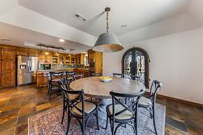 Spacious 90-acre Ranch Ideal for Families Reunions Events Sleeps 13 Sa