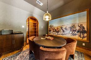 Spacious 90-acre Ranch Ideal for Families Reunions Events Sleeps 13 Sa