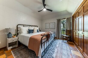 Spacious 90-acre Ranch Ideal for Families Reunions Events Sleeps 13 Sa