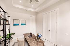 Luxurious Naples 4BR w Pool by Vanderbilt Beach