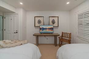 Absolutely Amazing Slopeside Mountain Lodge With spa