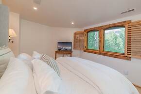 Absolutely Amazing Slopeside Mountain Lodge With spa