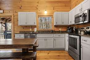 Spacious Luxury Lake Blue Ridge Forest Cabin an spa