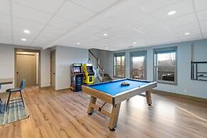 Gorgeous Blue Ridge Views Spacious Retreat With spa