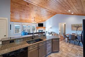 Gorgeous Blue Ridge Views Spacious Retreat With spa