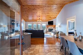 Gorgeous Blue Ridge Views Spacious Retreat With spa