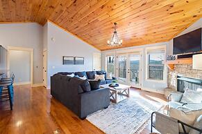 Gorgeous Blue Ridge Views Spacious Retreat With spa