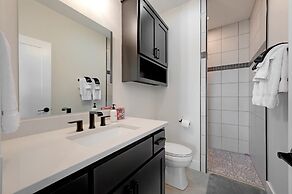 Secluded Hill Country Getaway Stunning Views Fire Pit 15 Min to Main S