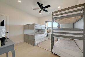 Secluded Hill Country Getaway Stunning Views Fire Pit 15 Min to Main S