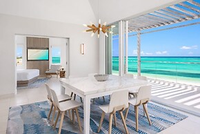 Luxe Oceanfront Penthouse Hot Tub Daily Cabana