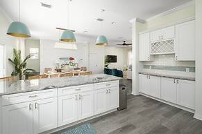 Fun Airy Florida Vacation Home With Private Pool