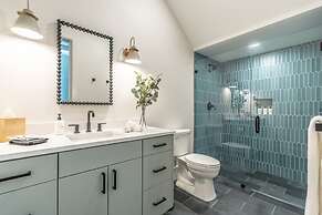 Stunning Vanderbilt Beach House With Heated Pool