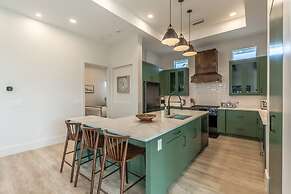 Stunning Vanderbilt Beach House With Heated Pool