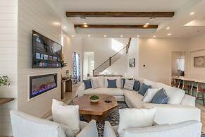 Stunning Vanderbilt Beach House With Heated Pool