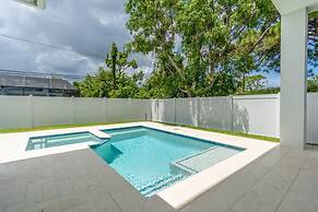 Stunning Vanderbilt Beach House With Heated Pool