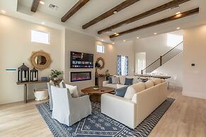 Stunning Vanderbilt Beach House With Heated Pool