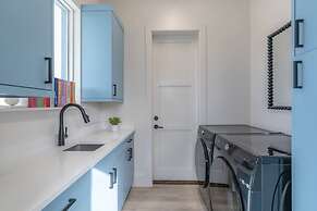 Stunning Vanderbilt Beach House With Heated Pool