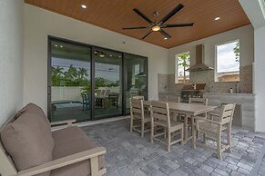 Sparkling new Vanderbilt Beach Luxury Escape