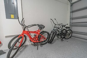 Sparkling new Vanderbilt Beach Luxury Escape