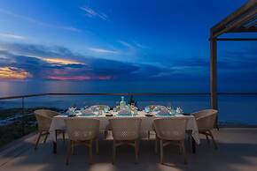 Oceanfront Penthouse Hot Tub Daily Cabana