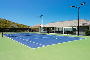 Oceanfront Penthouse Hot Tub Daily Cabana