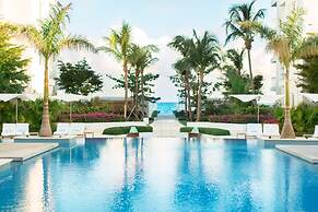 Oceanfront Penthouse Hot Tub Daily Cabana