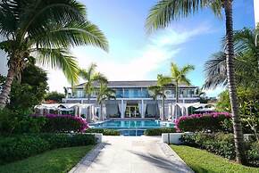 Oceanfront Penthouse Hot Tub Daily Cabana