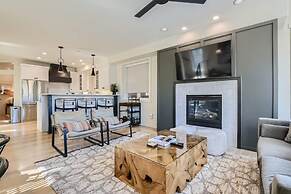 Old Town Ski-in Out Hot Tub Walk to Main St