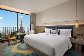 voco Xishuangbanna Gaozhuang by IHG