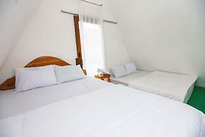 Batu Lawang Sikunir By Travelink