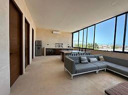 Holbox Midtown Suites